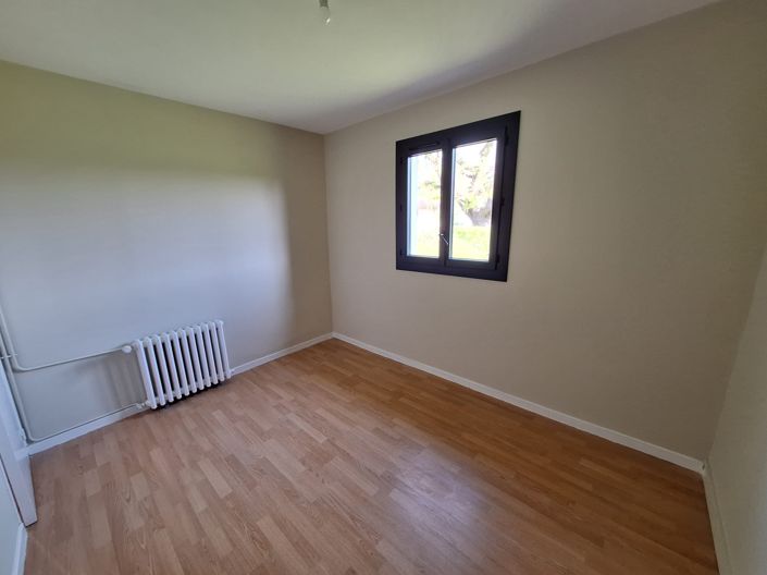 Image No.33-3 Bed House for sale