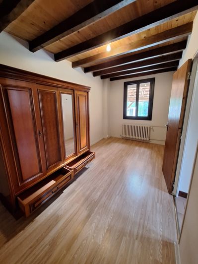 Image No.36-3 Bed House for sale