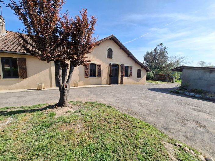 Image No.8-3 Bed House for sale