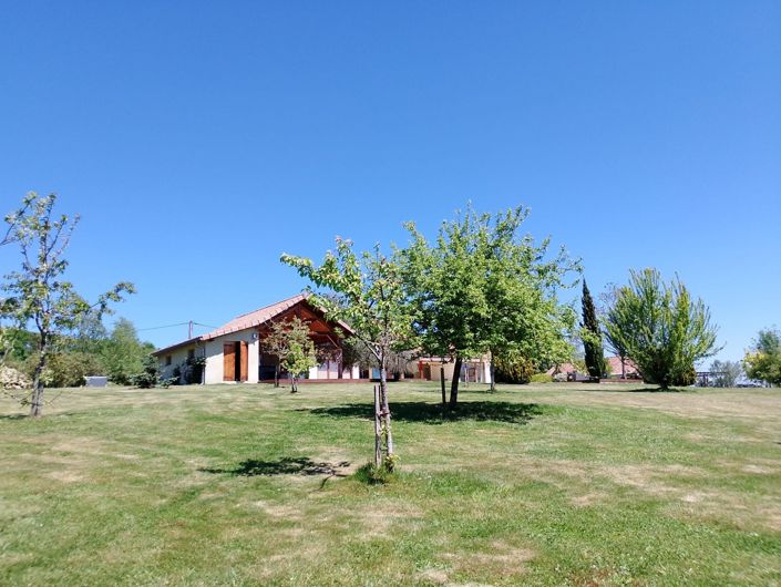 Image No.6-4 Bed House for sale