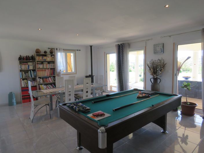 Image No.6-3 Bed Villa for sale