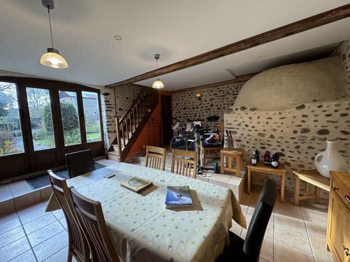 Image No.29-6 Bed House for sale