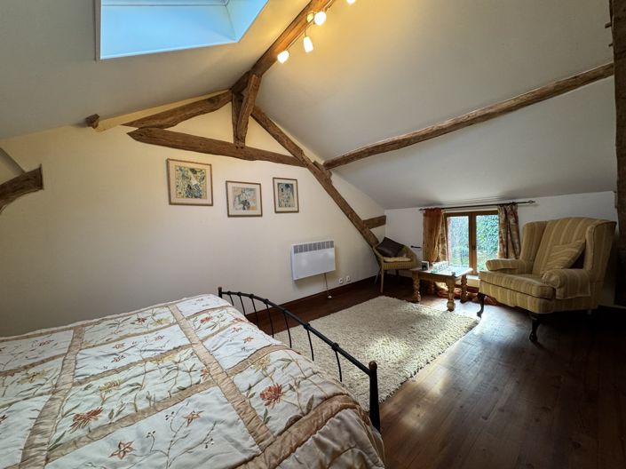 Image No.30-6 Bed House for sale