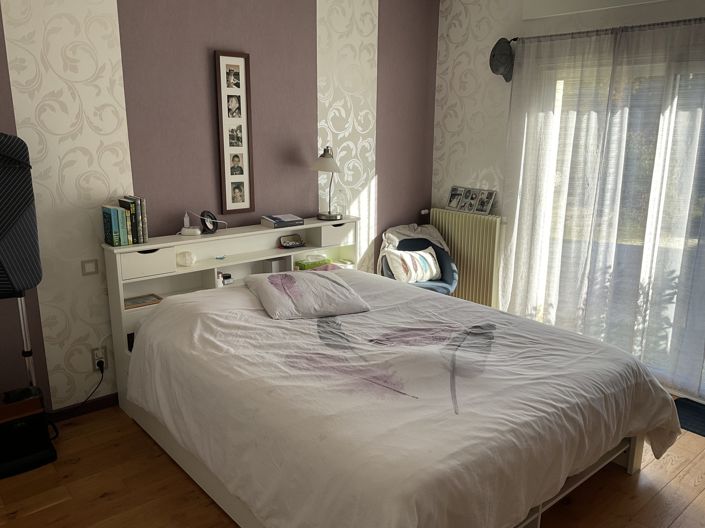 Image No.11-4 Bed Country House for sale