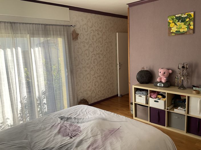 Image No.28-4 Bed Country House for sale