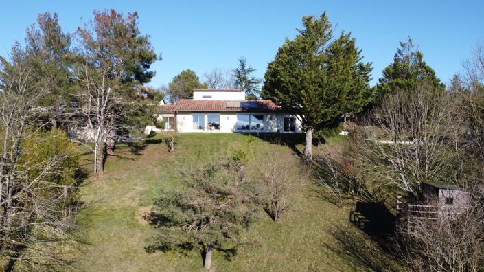 Image No.44-4 Bed Country House for sale