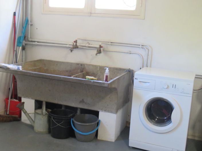 Image No.44-4 Bed Country House for sale