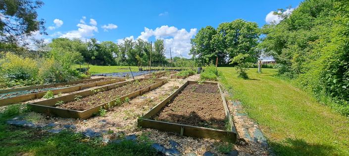 Image No.18-4 Bed House for sale