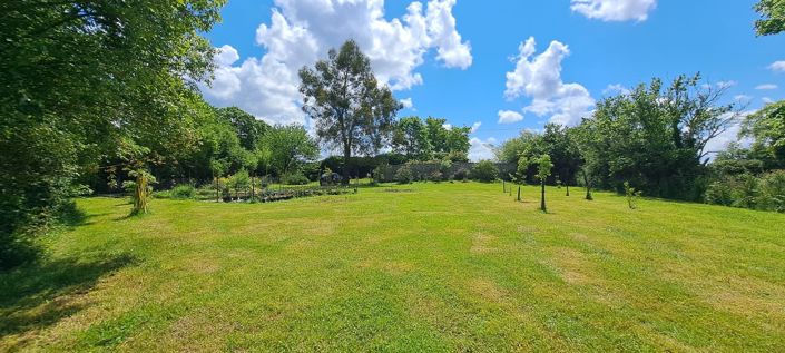 Image No.20-4 Bed House for sale