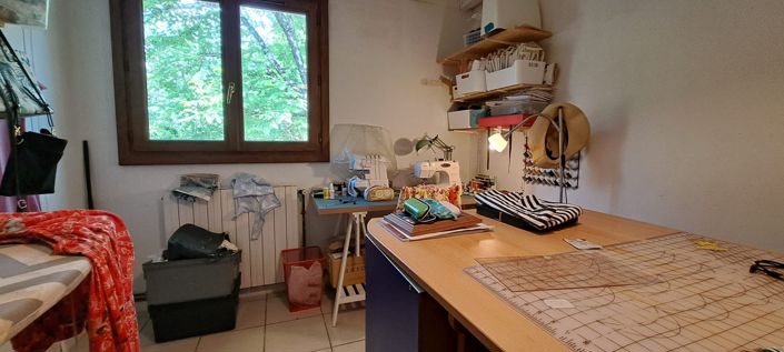 Image No.35-4 Bed House for sale