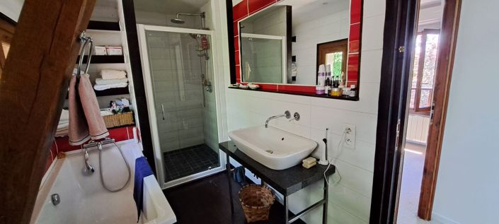 Image No.57-4 Bed House for sale