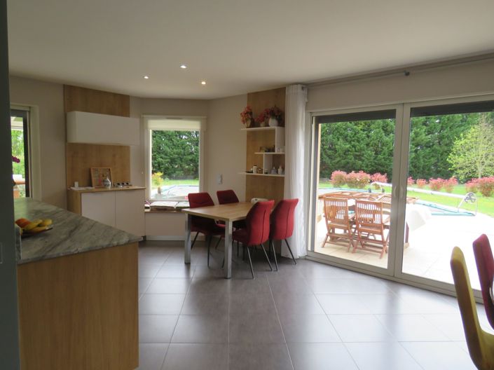 Image No.5-3 Bed House for sale