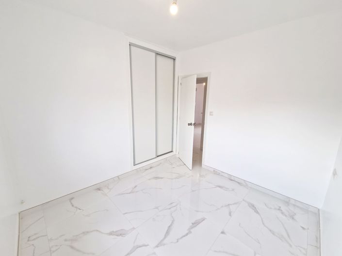 Image No.23-4 Bed Villa for sale