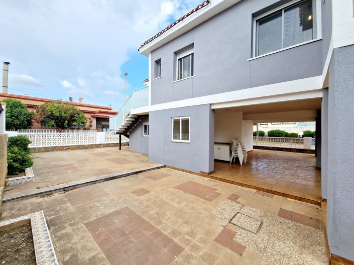 Image No.32-4 Bed Villa for sale