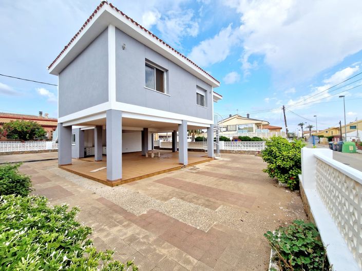 Image No.33-4 Bed Villa for sale