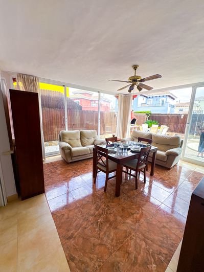 Image No.9-3 Bed Villa for sale