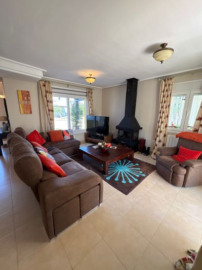 Image No.10-4 Bed Villa for sale