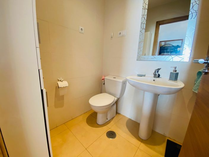 Image No.10-2 Bed Apartment for sale