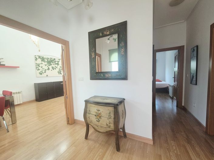 Image No.2-2 Bed Villa for sale