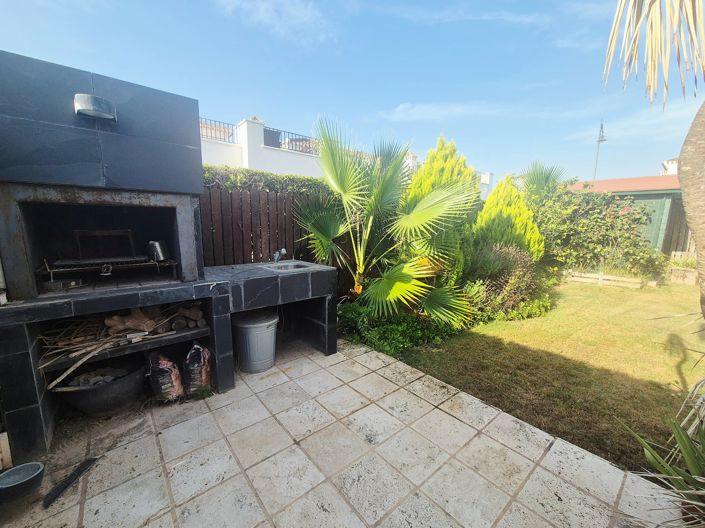 Image No.20-2 Bed Villa for sale