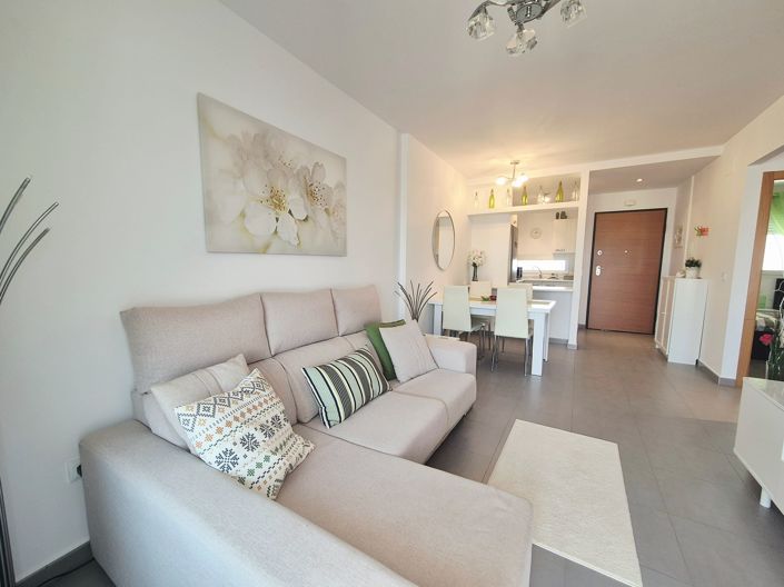 Image No.7-2 Bed Apartment for sale