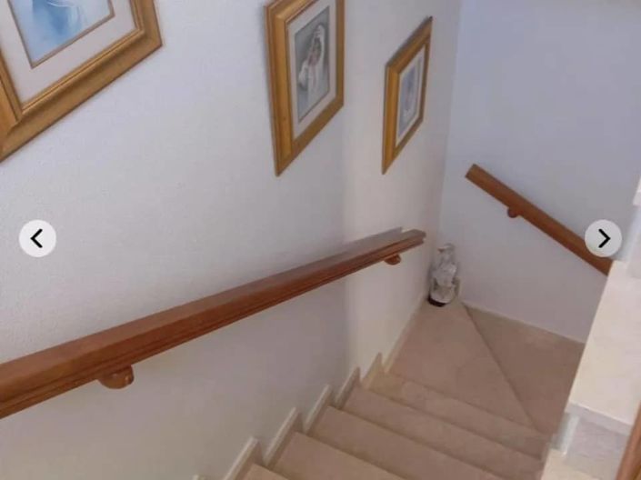 Image No.18-3 Bed Townhouse for sale