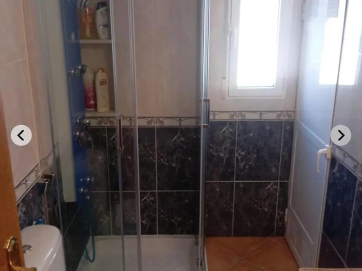 Image No.28-3 Bed Townhouse for sale