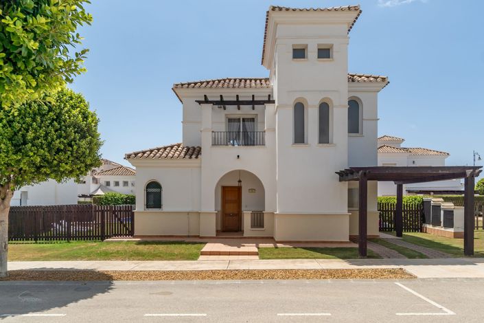 Image No.1-3 Bed Villa for sale
