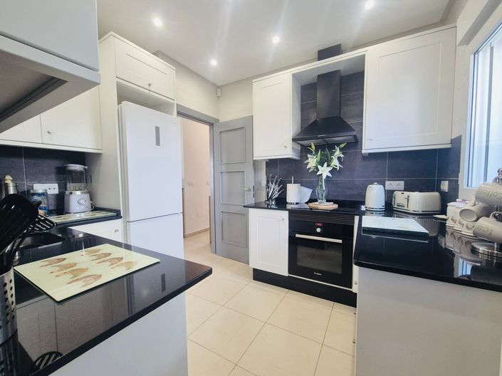 Image No.11-3 Bed Villa for sale