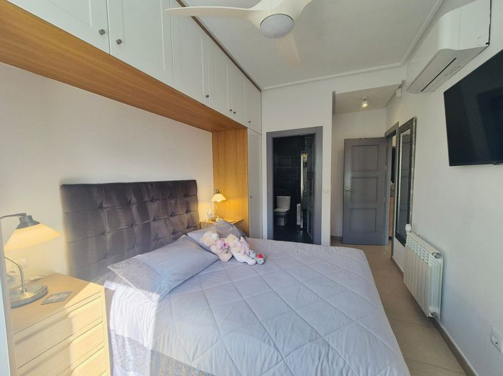 Image No.14-3 Bed Villa for sale