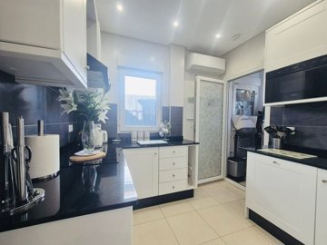 photo-26-9-25-12-25-27-1