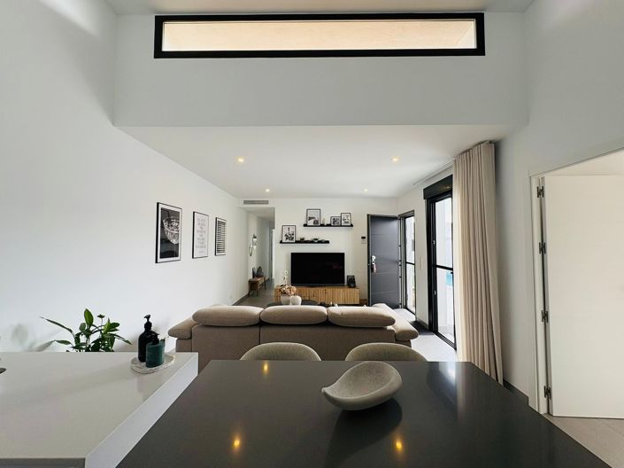 Image No.4-3 Bed Villa for sale