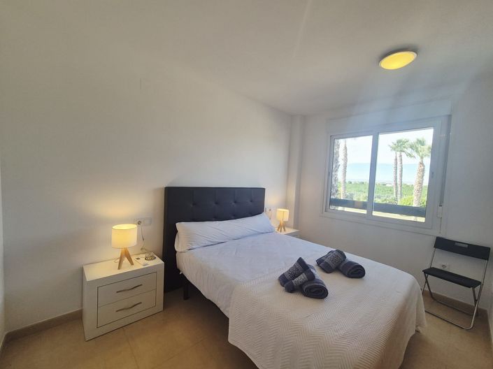 Image No.8-2 Bed Apartment for sale