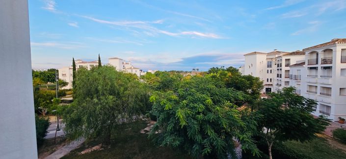 Image No.37-2 Bed Apartment for sale