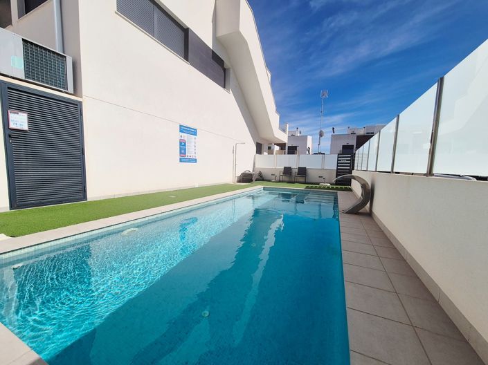 Image No.22-2 Bed Apartment for sale