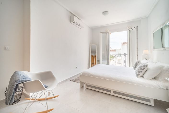 Image No.13-1 Bed Apartment for sale