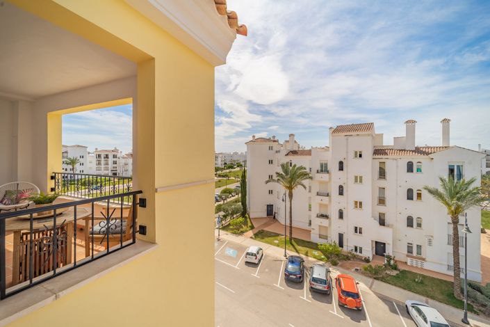 Image No.24-1 Bed Apartment for sale