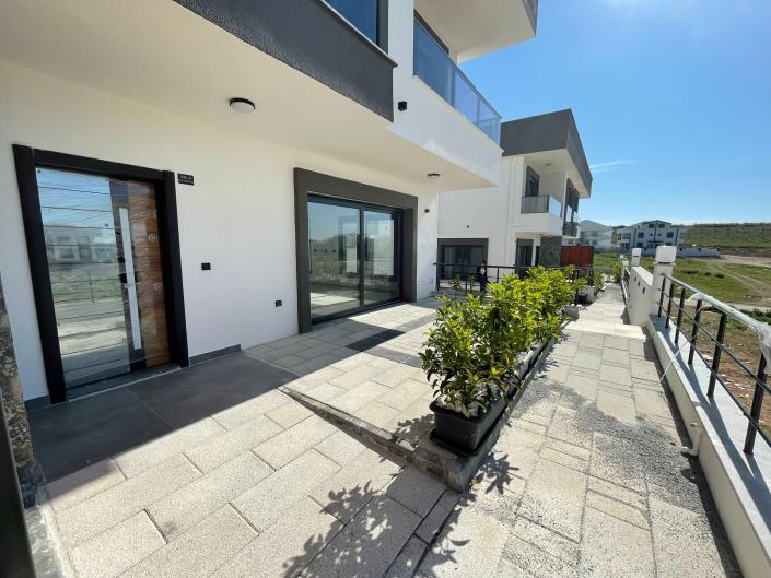 Image No.8-3 Bed Villa for sale