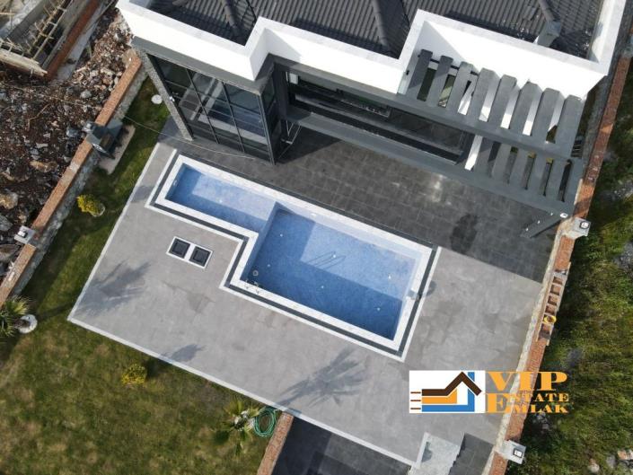 Image No.9-5 Bed Villa / Detached for sale