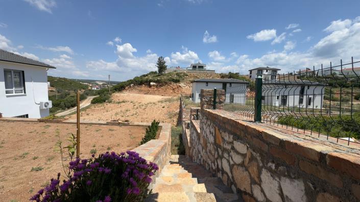 Image No.8-5 Bed Bungalow for sale