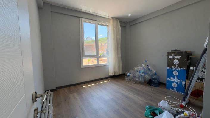 Image No.18-5 Bed Bungalow for sale