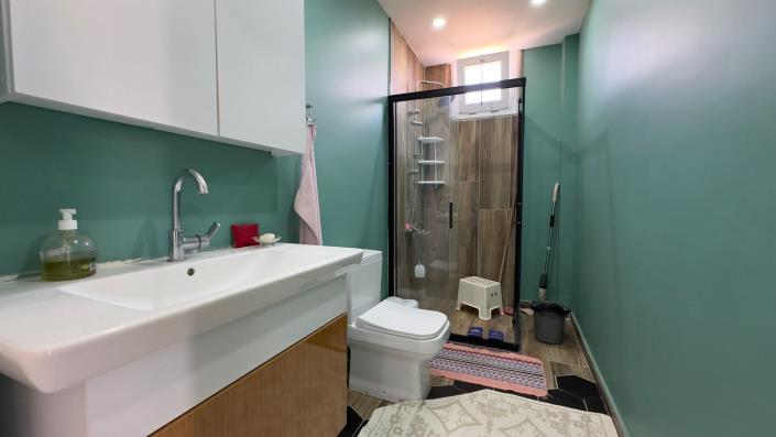 Image No.22-5 Bed Bungalow for sale