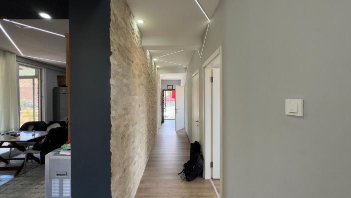 Image No.25-5 Bed Bungalow for sale