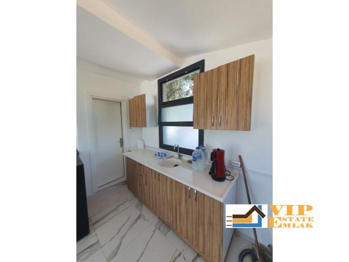 Image No.37-4 Bed Villa / Detached for sale