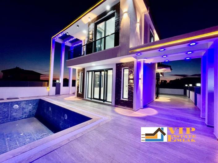 Image No.1-3 Bed Villa / Detached for sale