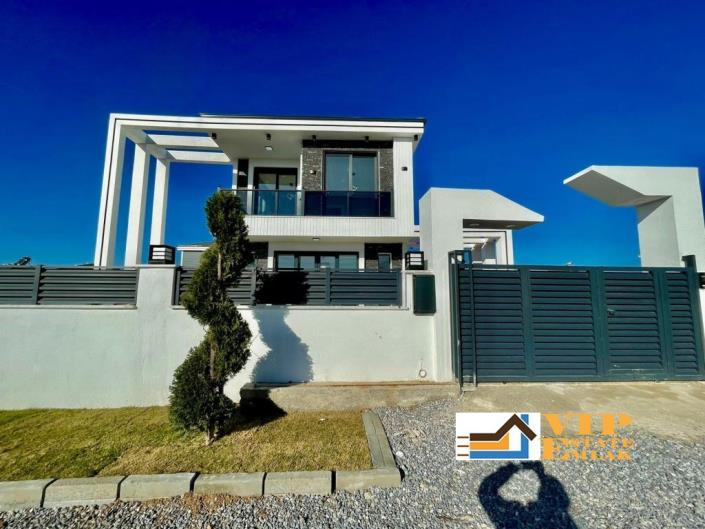 Image No.6-3 Bed Villa / Detached for sale