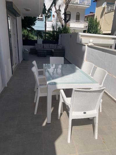 Image No.11-4 Bed Villa / Detached for sale