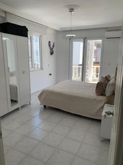 Image No.29-4 Bed Villa / Detached for sale