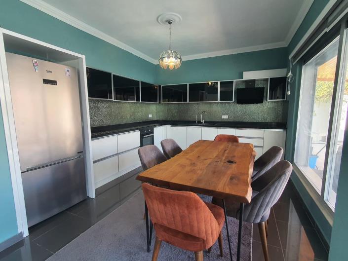 Image No.37-9 Bed Villa / Detached for sale