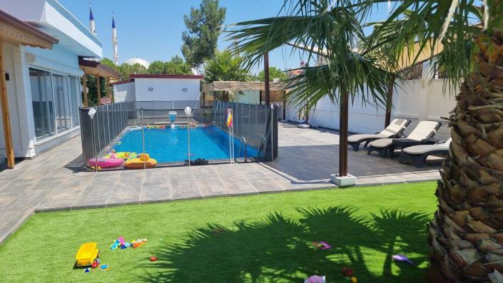 Image No.4-9 Bed Villa / Detached for sale